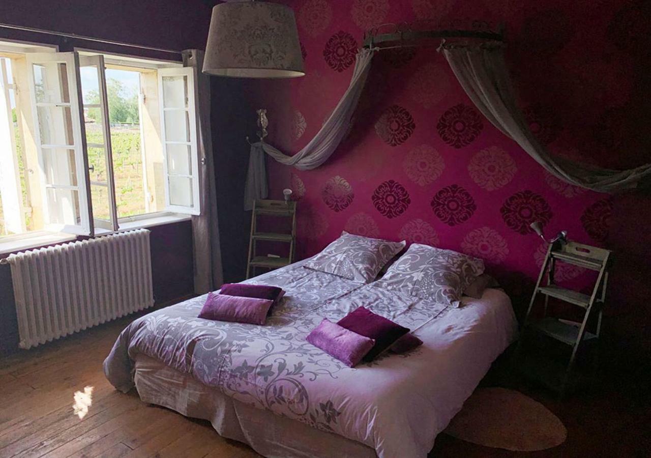 La Maison De Vacances Les Marronniers มองตาเญ ภายนอก รูปภาพ